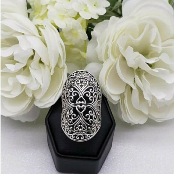 ❤️ Adoring Love Ring - Picture 2 of 4